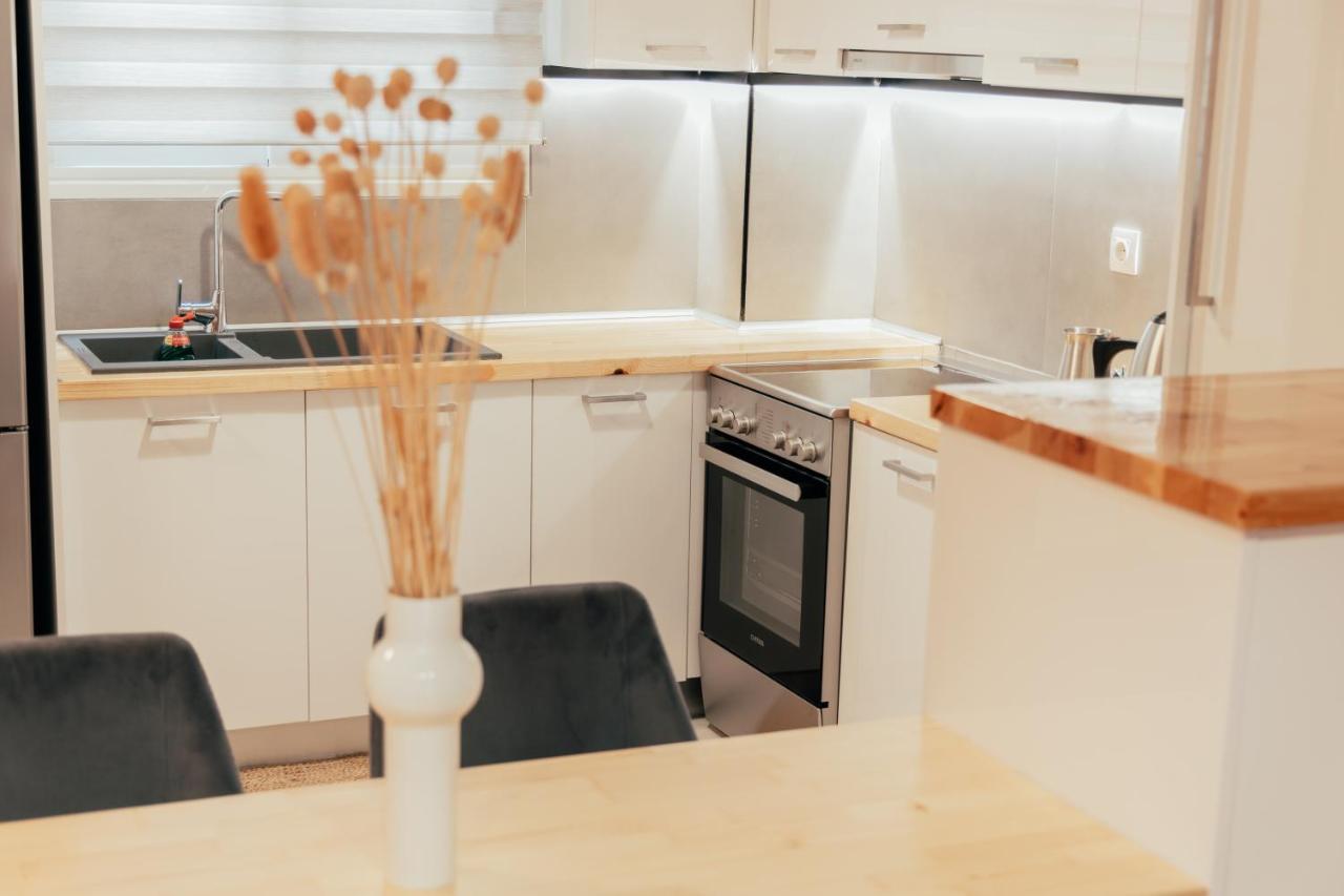 Mpetsos Apartment 아테네 외부 사진
